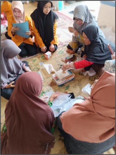 Pelatihan Pembuatan Teh Herbal 3