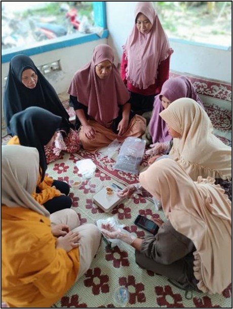 Pelatihan Pembuatan Teh Herbal 4